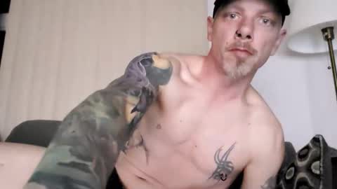 Snapshot of patrickgauvreau666 chatting on 10/22/25, 10:53 Charles Tremblay online show from 10/22/25, 10:53