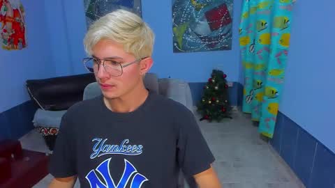 .... online show from 12/18/25, 08:31