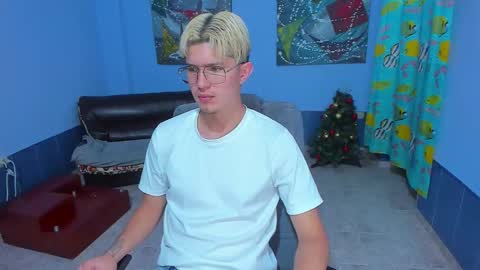 .... online show from 01/11/26, 05:18