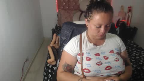 patty squirt87 online show from 10/20/25, 02:45