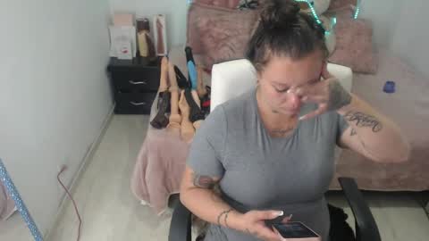 Snapshot of patty_squirt87 chatting on 05/16/26, 11:31 patty squirt87 online show from 05/16/26, 11:31