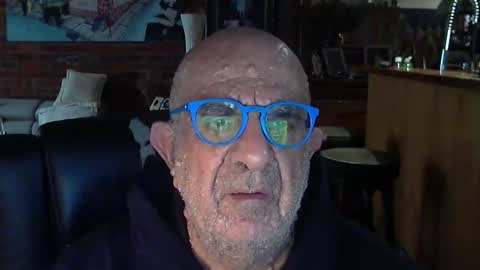 Snapshot of patvac chatting on 05/27/26, 05:37 patvac online show from 05/27/26, 05:37