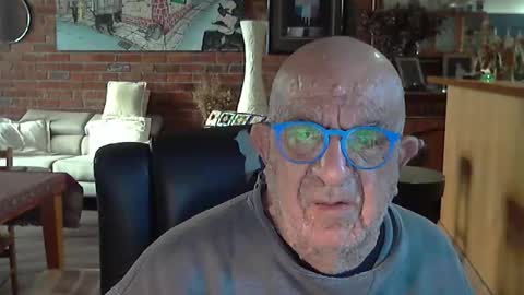 Snapshot of patvac chatting on 06/07/26, 11:19 patvac online show from 06/07/26, 11:19