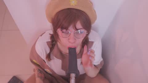 Paula online show from 11/11/25, 07:58