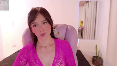 Sofa online show from 02/17/26, 09:54