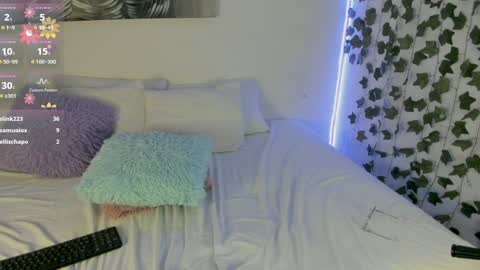 Snapshot of pau_delima__ chatting on 01/03/25, 03:05 paulina online show from 01/03/25, 03:05