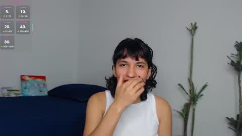 Snapshot of pau_heart chatting on 01/24/25, 11:34 Paulina        online show from 01/24/25, 11:34