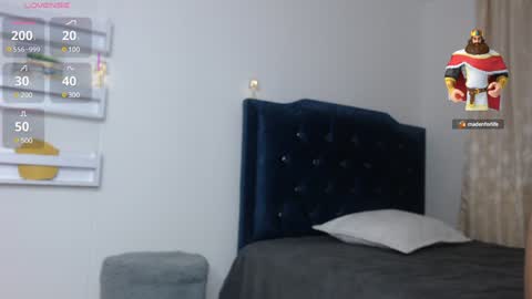 Snapshot of pau_heart chatting on 01/30/25, 01:11 Paulina        online show from 01/30/25, 01:11