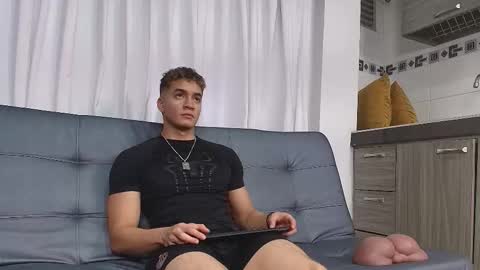 Paull George online show from 10/10/25, 03:16