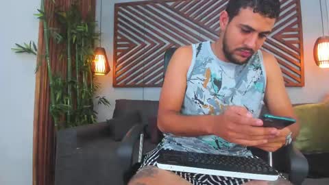 Paul Rivera online show from 02/15/25, 01:10