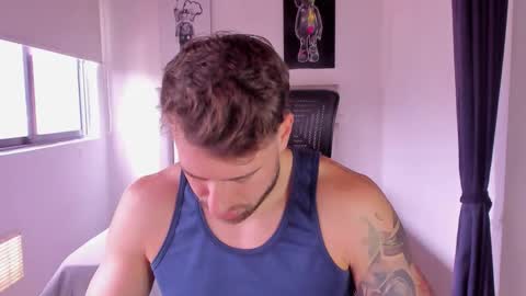 Snapshot of paul_roger chatting on 03/06/25, 03:45 PAUL ROGER online show from 03/06/25, 03:45