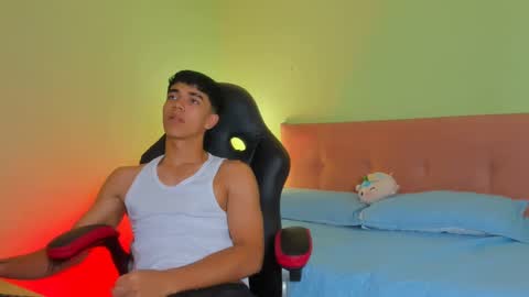 paul_sexycock online show from 02/06/25, 03:41