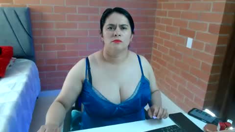 Snapshot of paula__117 chatting on 07/04/26, 07:53 paula__117 online show from 07/04/26, 07:53