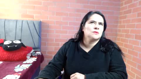 Snapshot of paula__117 chatting on 07/12/26, 06:43 paula__117 online show from 07/12/26, 06:43