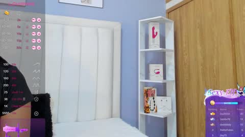 Snapshot of paula_brown18 chatting on 01/26/25, 04:20 Pau online show from 01/26/25, 04:20