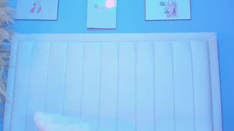 Snapshot of paula_brown18 chatting on 02/26/25, 10:53 Pau online show from 02/26/25, 10:53