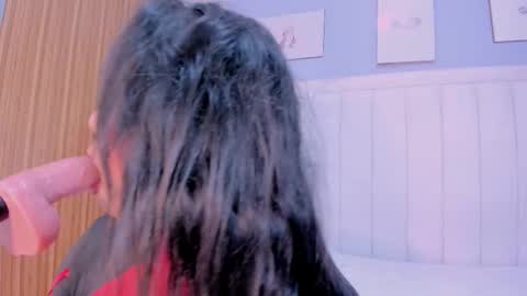 Snapshot of paula_brown18 chatting on 10/31/25, 08:21 Pau online show from 10/31/25, 08:21