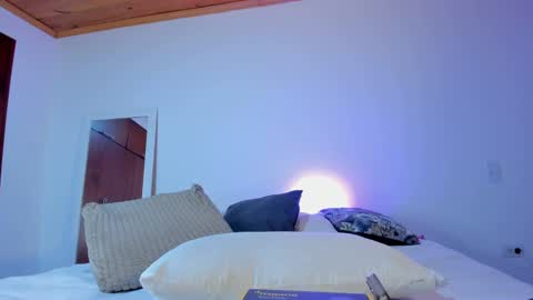 Snapshot of paula_perez07 chatting on 01/12/25, 03:07 Paula perez - online show from 01/12/25, 03:07