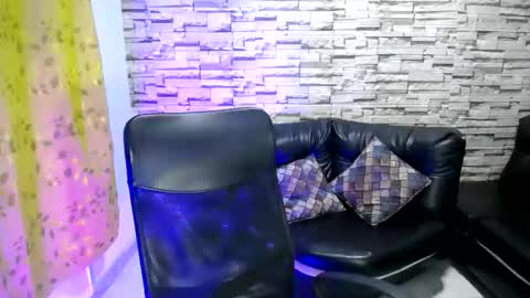 paula ross online show from 06/06/26, 01:00