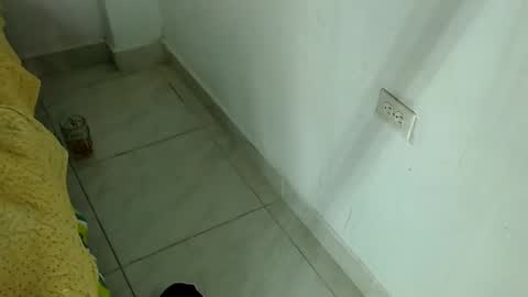 Yura independent  model online show from 12/20/24, 03:53