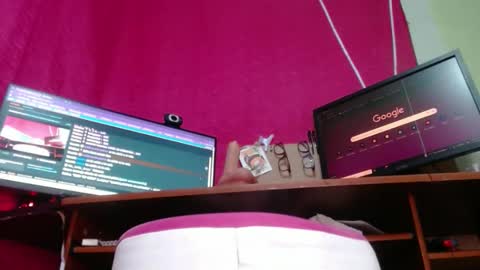 PAULA VALENTINA online show from 10/03/25, 11:35