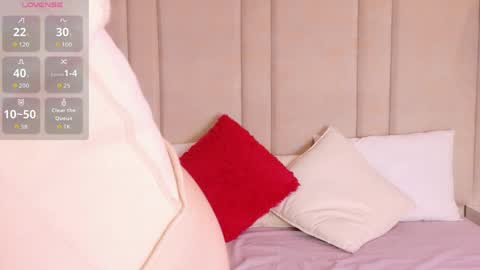 Paula online show from 06/07/26, 01:48