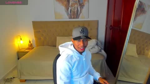 Snapshot of paulcreewx chatting on 01/09/25, 04:30 paul online show from 01/09/25, 04:30