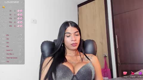 Paulett  online show from 12/15/25, 02:49