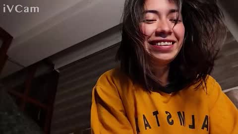 Snapshot of paulette_diaz_ chatting on 02/27/26, 03:17 Pau online show from 02/27/26, 03:17