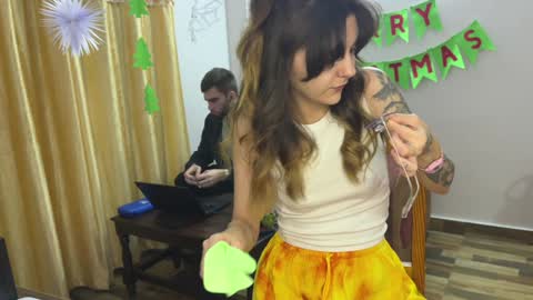 Isla  Chase online show from 12/20/24, 03:00