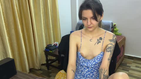 Isla  Chase online show from 02/02/25, 08:19