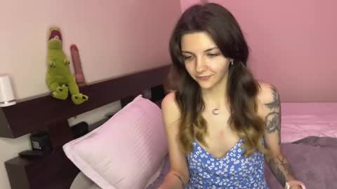 Isla  Chase online show from 02/23/25, 03:29