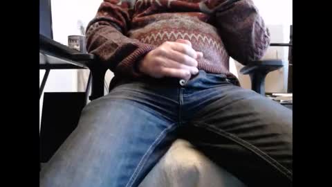 paulie120464 online show from 12/09/24, 11:47