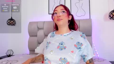 paulina_881 online show from 01/11/26, 04:17