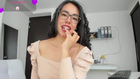 paulina online show from 04/03/26, 08:51