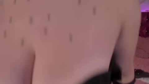 paulinabelen21 online show from 11/01/25, 04:14