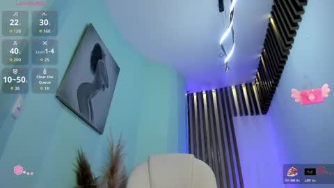 Paulina Belle online show from 10/28/25, 03:25