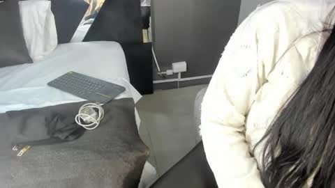 Paulina online show from 04/18/26, 11:47