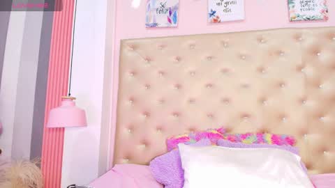 PaulinaSaennz online show from 02/06/25, 12:26