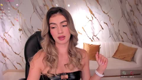 Snapshot of paulinasantosx chatting on 03/08/25, 01:17 Paulina Santos online show from 03/08/25, 01:17