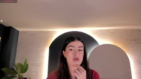 Paulina Santos  online show from 06/03/26, 07:08