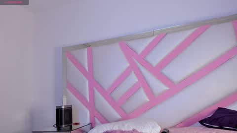 Paulina soto online show from 01/17/25, 06:44