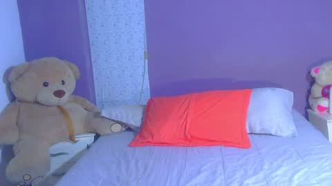 Snapshot of paulinawilliams chatting on 07/14/26, 06:13 paulina online show from 07/14/26, 06:13