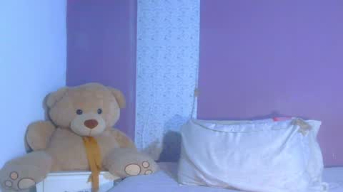 Snapshot of paulinawilliams chatting on 07/21/26, 06:21 paulina online show from 07/21/26, 06:21