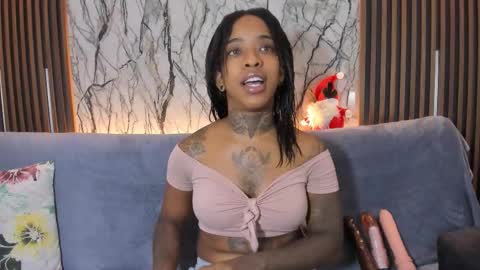 Pauline online show from 11/30/25, 02:37