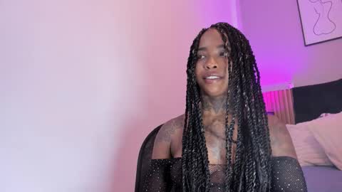 Pauline online show from 03/27/26, 08:26