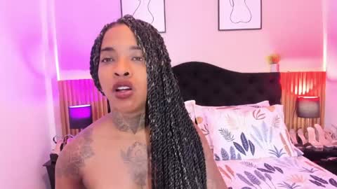 Pauline online show from 04/21/26, 02:51