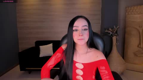 Pauline Sanz online show from 05/26/26, 07:10