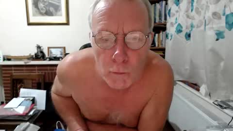 Hi Im Paul online show from 12/20/25, 04:52