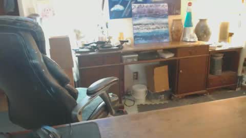 Snapshot of paulleroy chatting on 01/24/25, 12:31 paulleroy online show from 01/24/25, 12:31